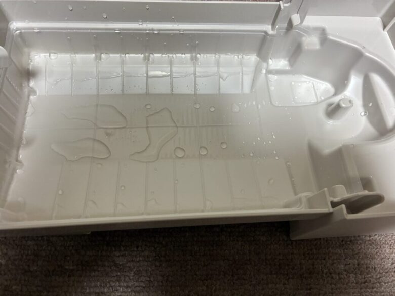 「カンタン取替えトレイカバー」の写真