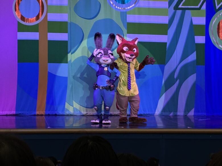 「クラブマウスビート」のズートピアの写真