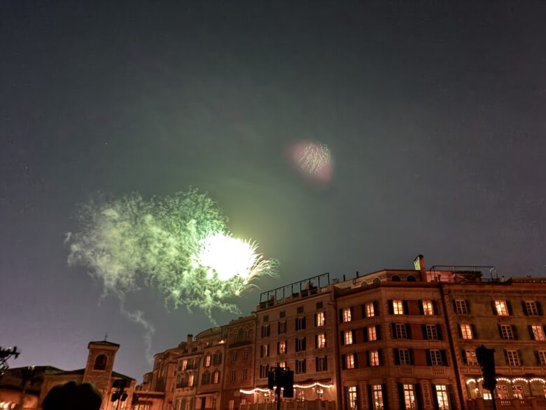 スカイ・フル・オブ・カラーズ（花火）の写真