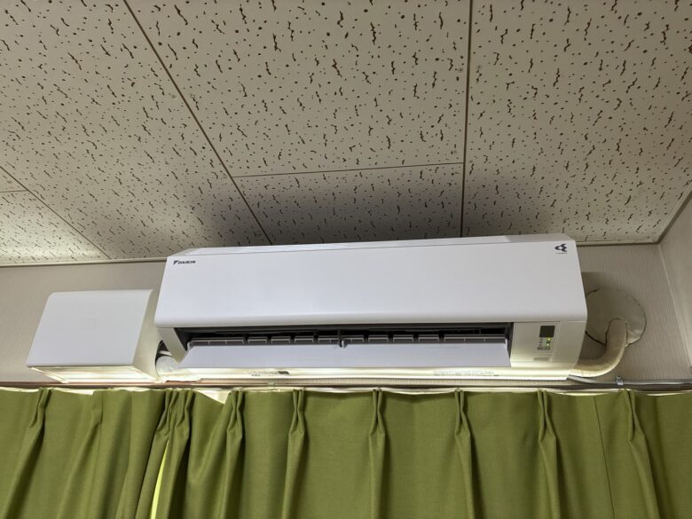 実際のエアコン写真