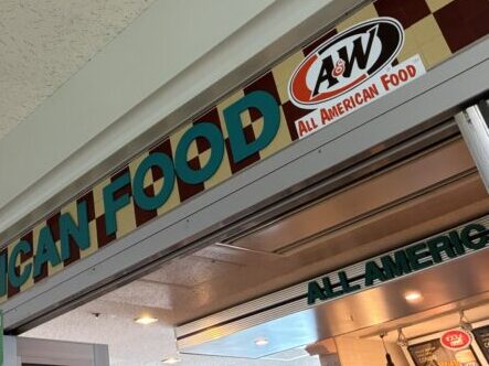 A&W那覇空港店